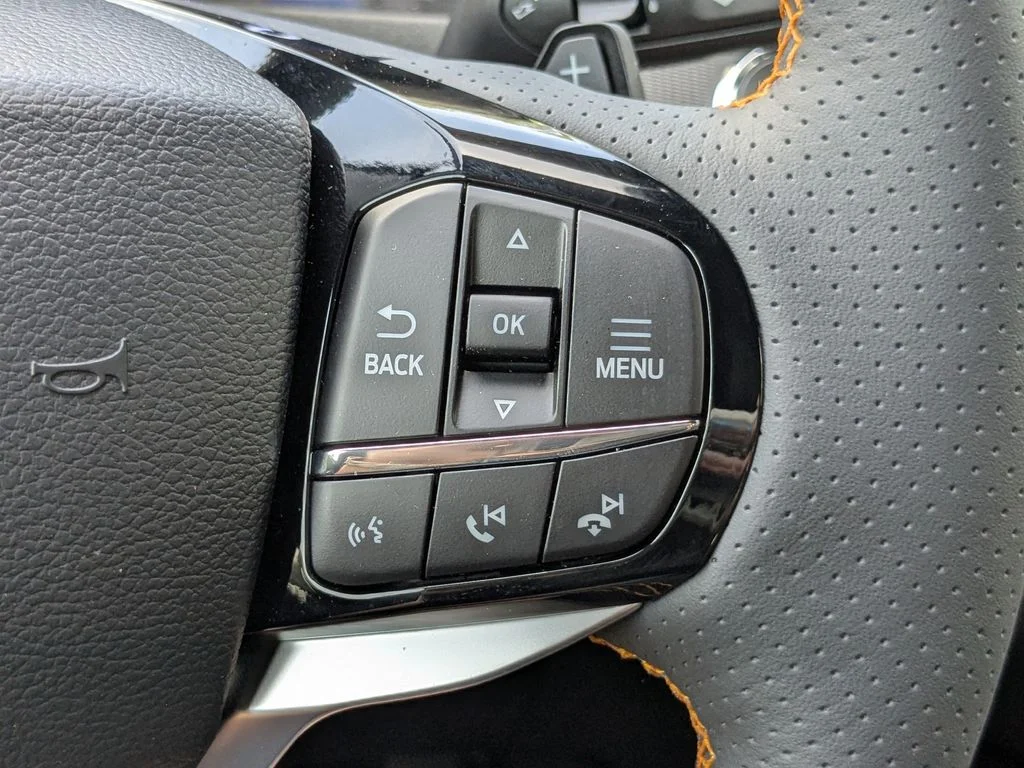 New 2026 Star White Metallic Tri-Coat Ford Tremor image 27