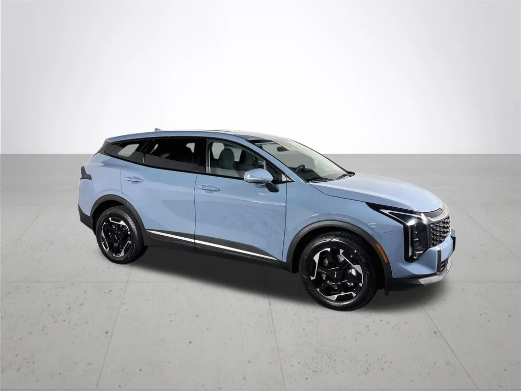 New 2027 Heritage Blue Kia S image 4
