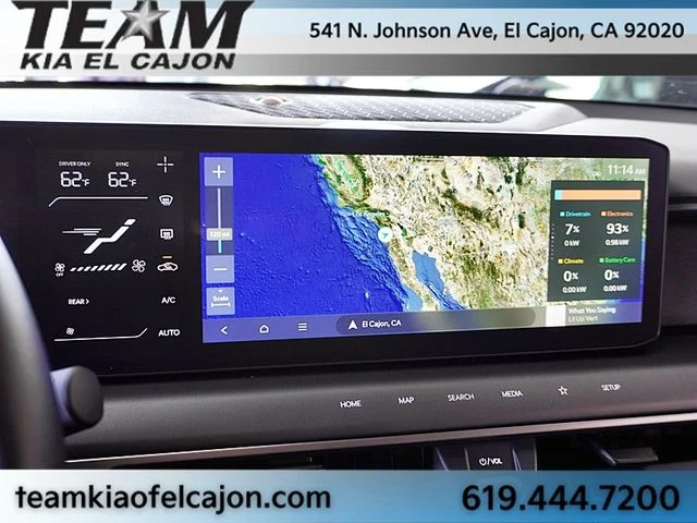 Used 2024 Black Kia Light Long Range image 28