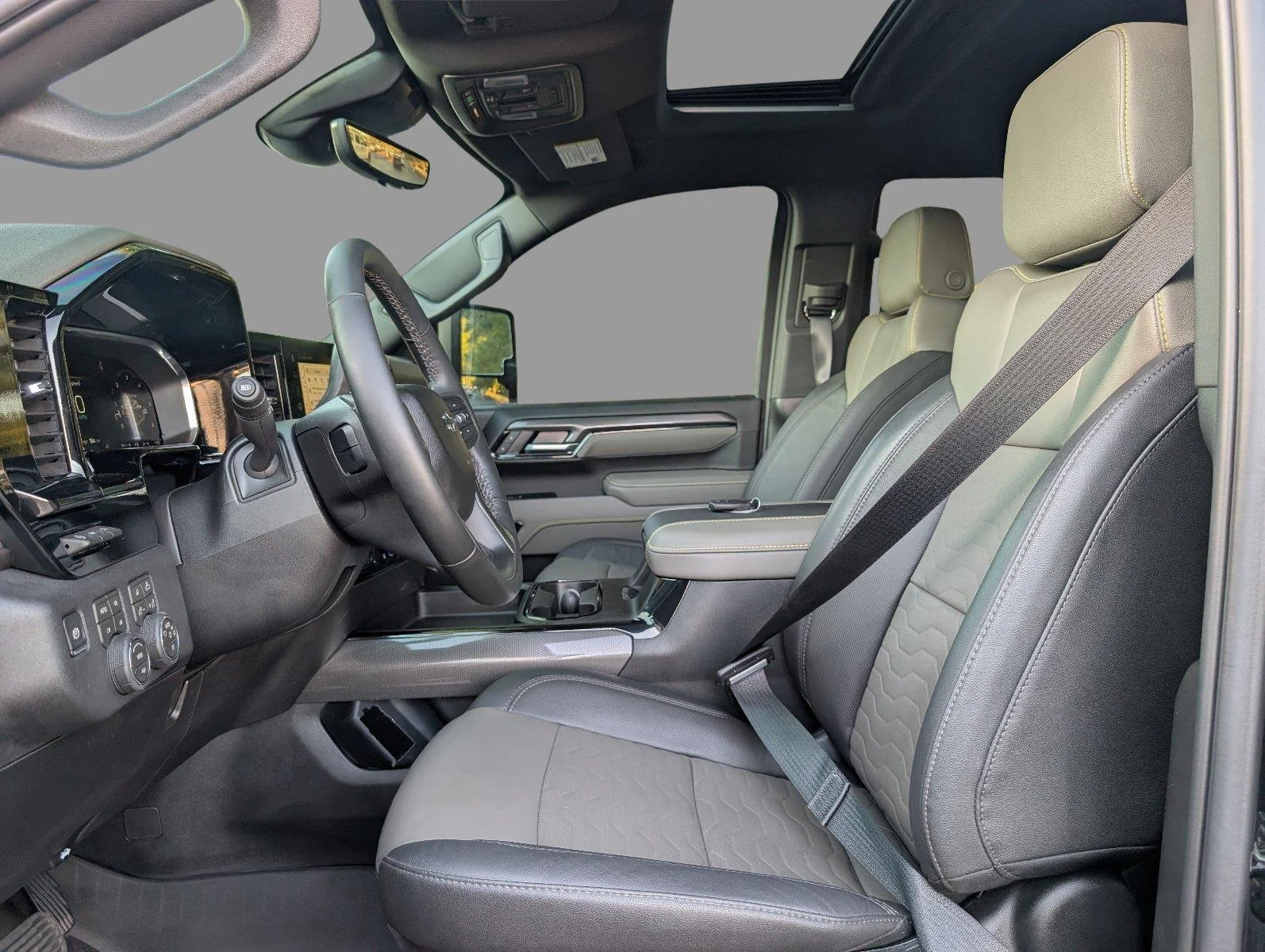 Used 2026 Black Chevrolet ZR2 image 17