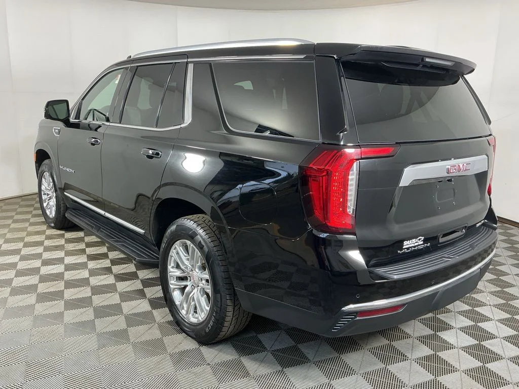 Certified Used 2022 Black GMC SLT image 14
