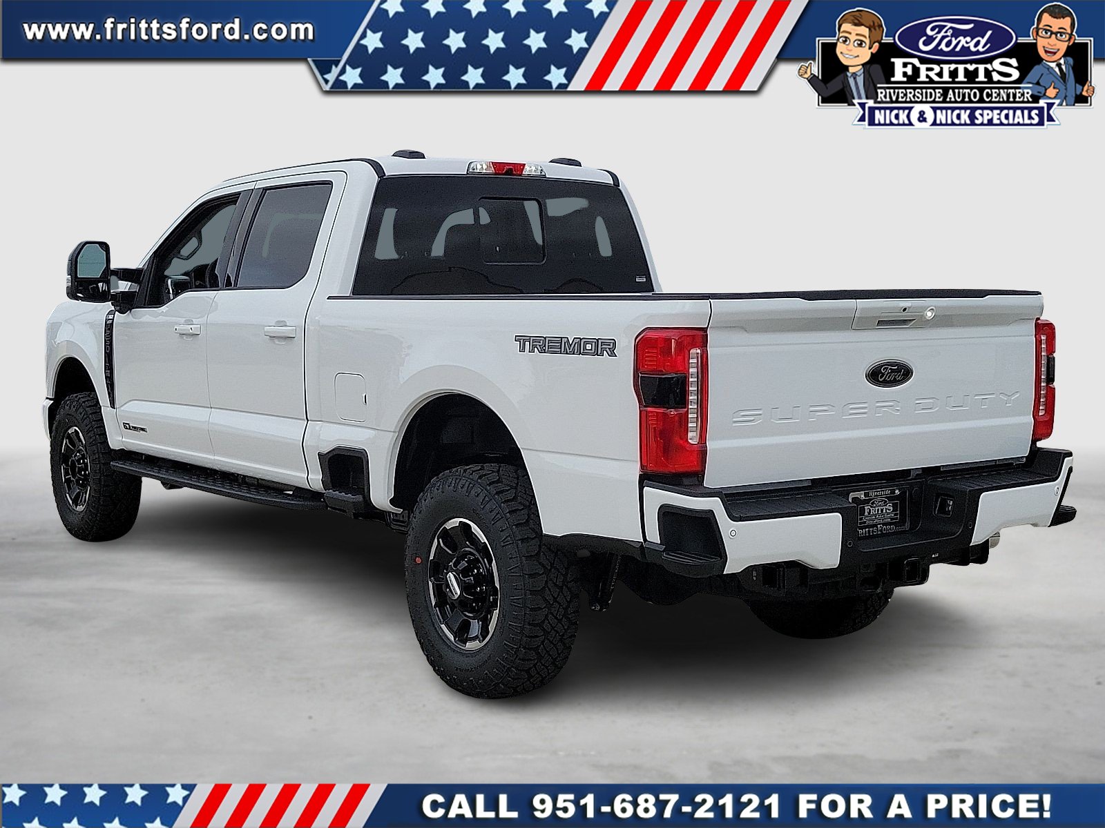 New 2026 Oxford White Ford F-250® XLT image 2