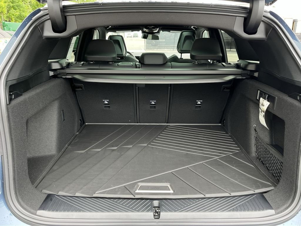 2025 BMW X3 30 - Photo 24