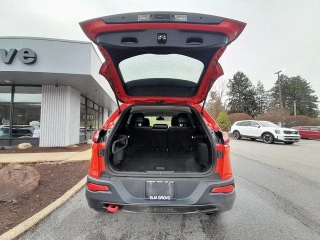 2017 Jeep Cherokee Trailhawk - Photo 60