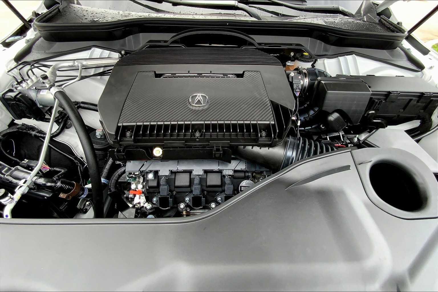 Used 2026 Platinum White Pearl Acura w/Technology Package image 16