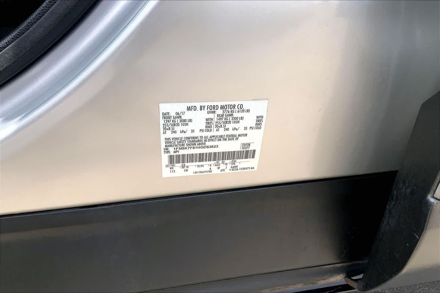 Used 2017 Ingot Silver Metallic Ford Limited image 34