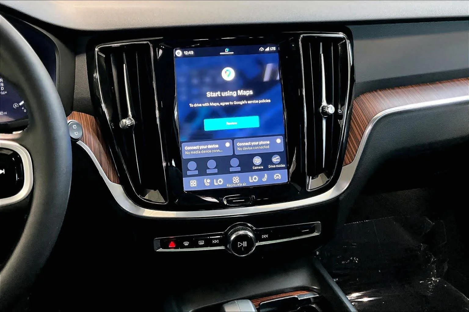 Certified Used 2026 Bright Dusk Volvo Plus image 7