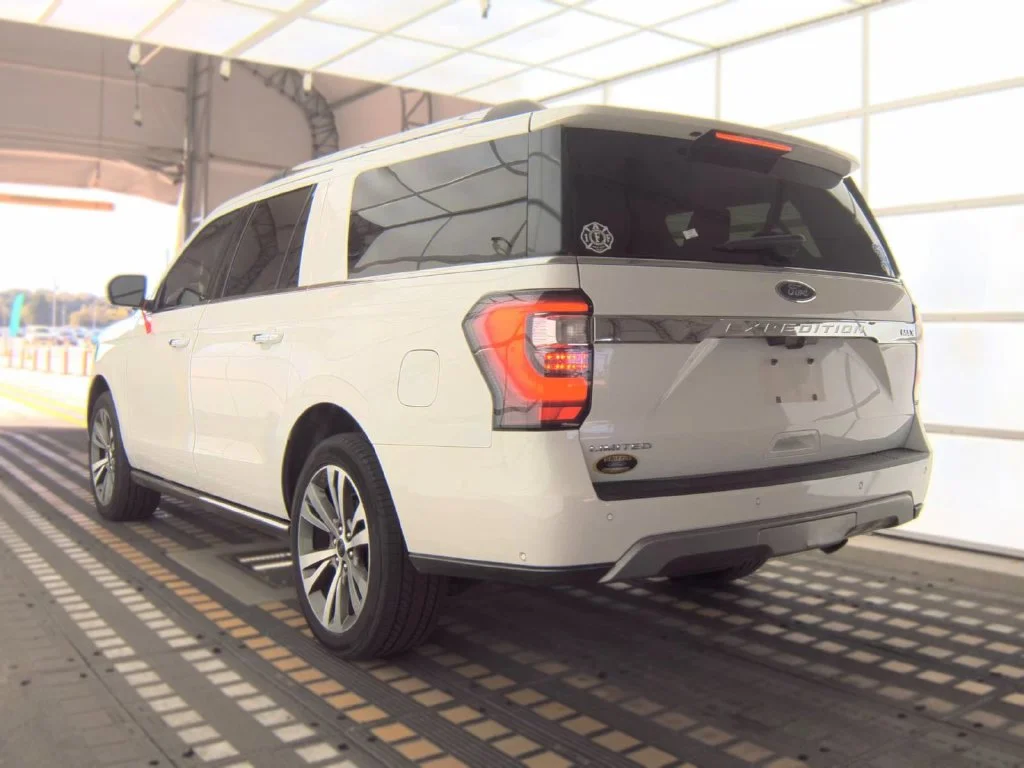 Used 2020 White Metallic Ford Limited image 6