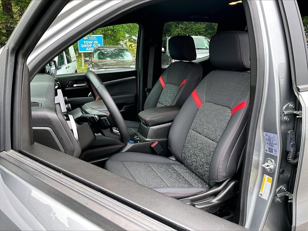 Used 2024 Sterling Gray Metallic Chevrolet Z71 image 10