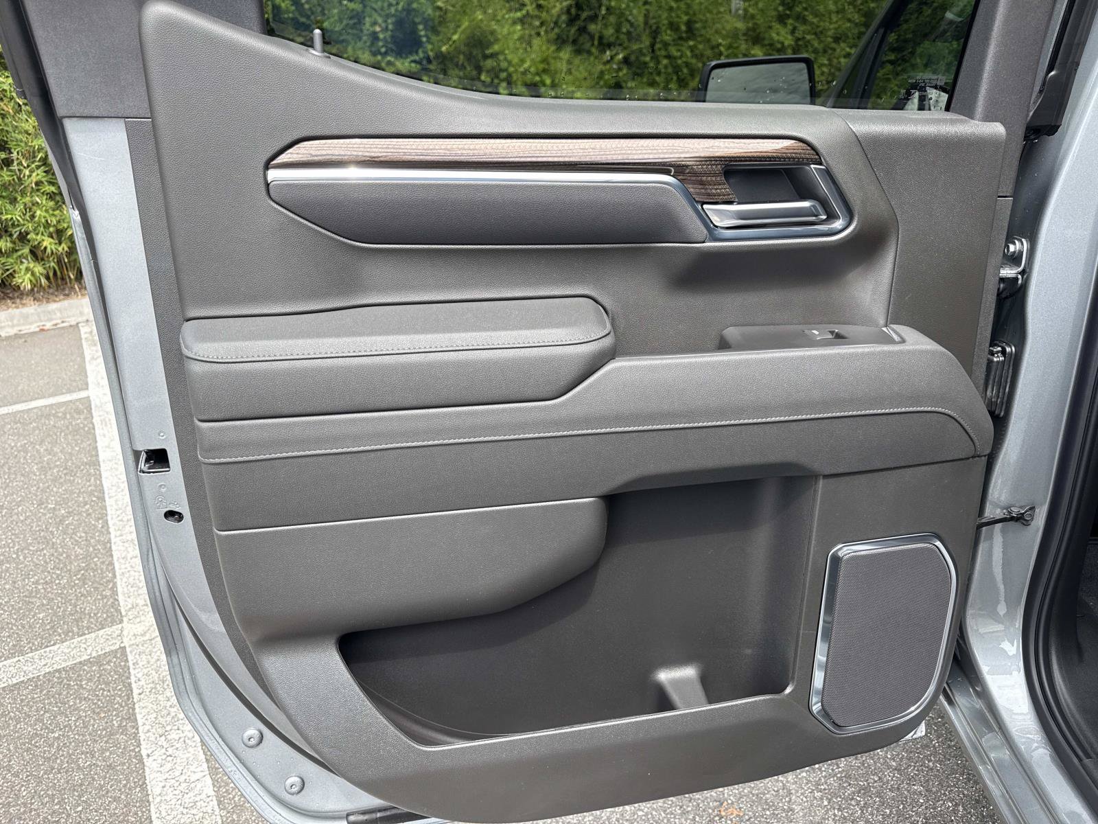 2026 Chevrolet Silverado 1500 LT Trail Boss - Photo 9