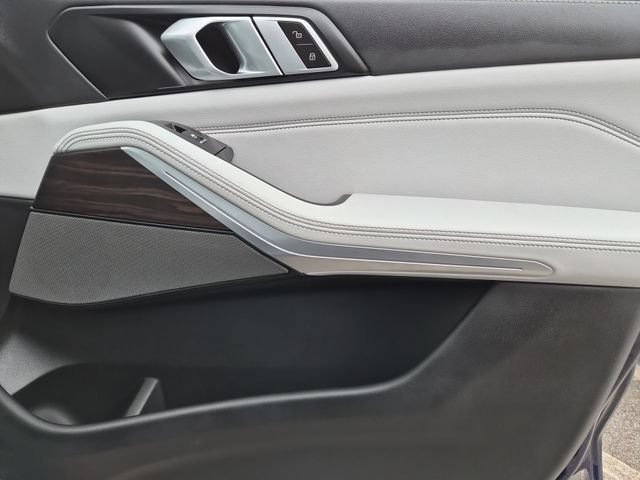2024 BMW X5 50e - Photo 33