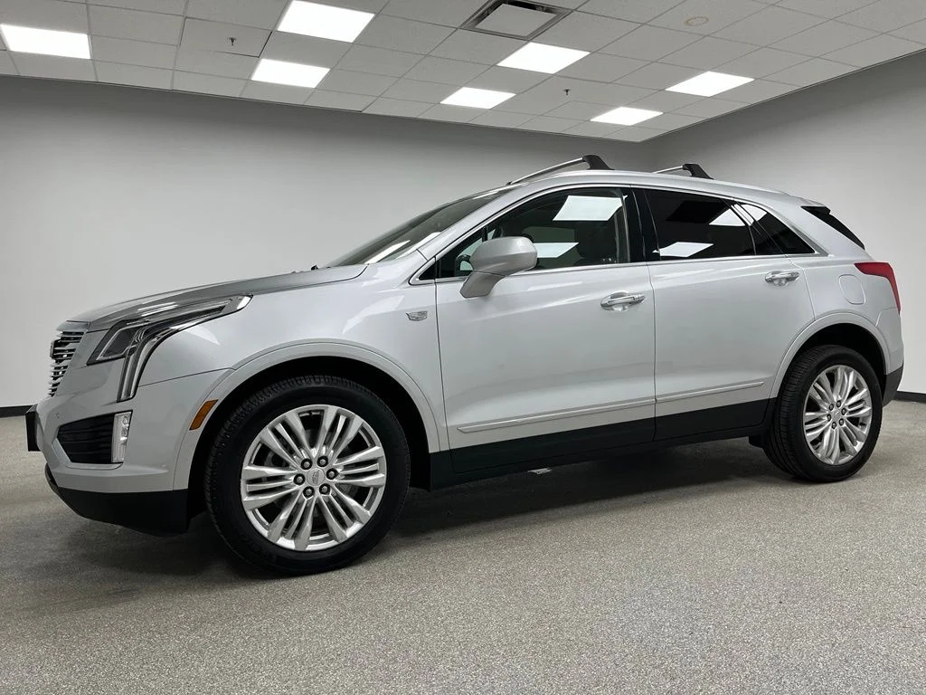 Used 2019 Silver Cadillac Premium Luxury image 5