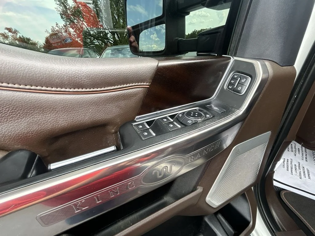 Used 2024 Brown Ford King Ranch image 19
