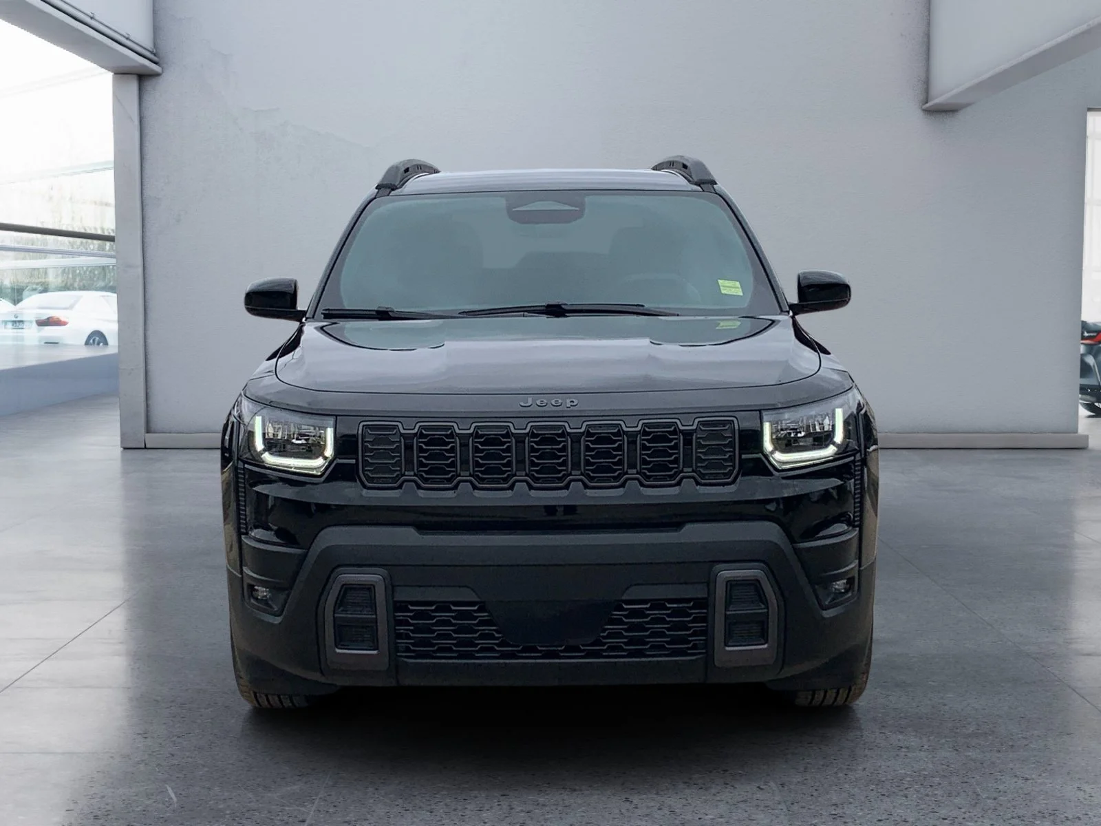 New 2026 Diamond Black Crystal Pearl Jeep Laredo image 8