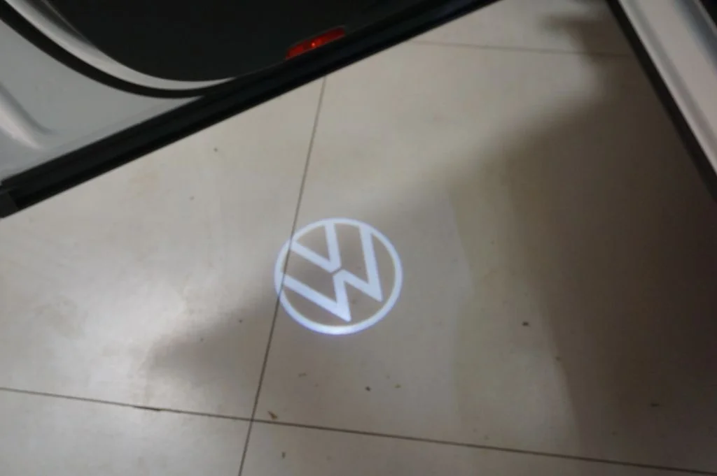 New 2026 Opal White Volkswagen 2.0T SEL Premium R-Line image 28