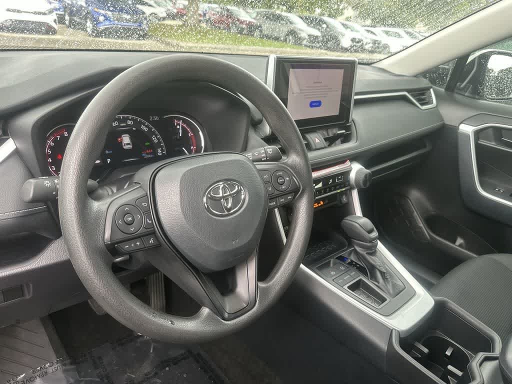 Used 2025 Ice Cap Toyota LE image 28