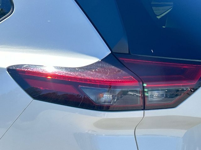 Used 2023 White Nissan SV image 11