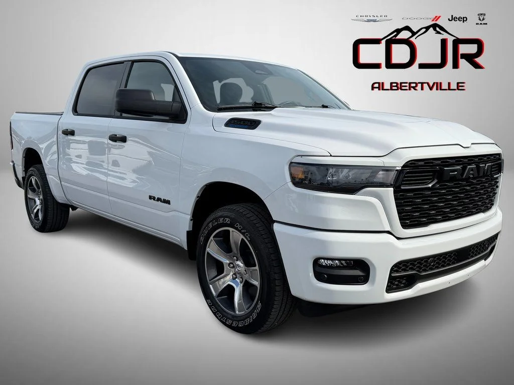 2025 RAM 1500 Tradesman 4x4 Crew Cab 5'7's photo