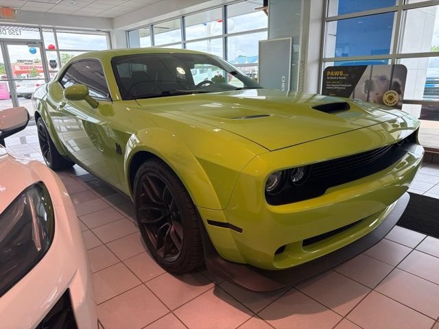 Used 2019 Sublime Pearlcoat Dodge R/T Scat Pack Widebody image 3