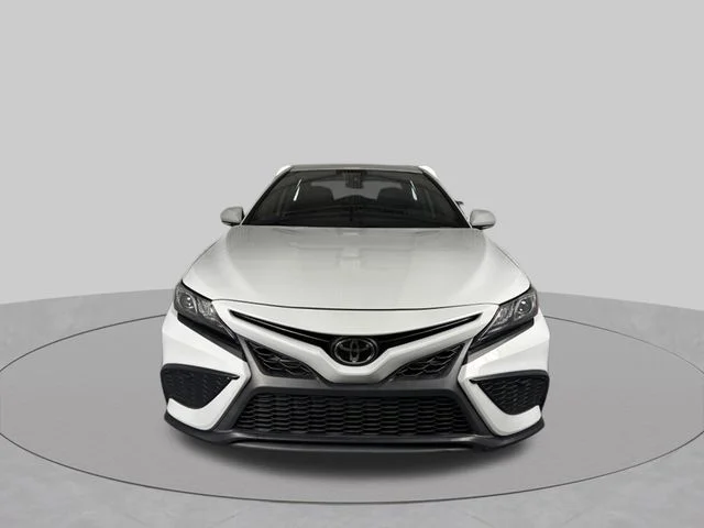 Used 2023 White Toyota SE image 3