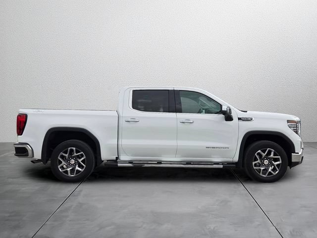 Used 2024 Summit White GMC SLT image 5