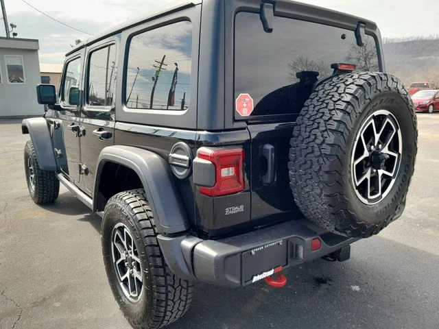 Used 2024 Black Jeep Rubicon image 7