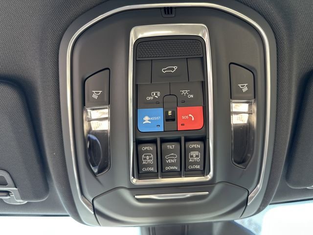 New 2025 White Jeep Limited image 36