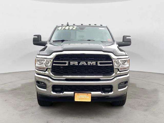 Certified Used 2024 Diamond Black Ram Tradesman image 8