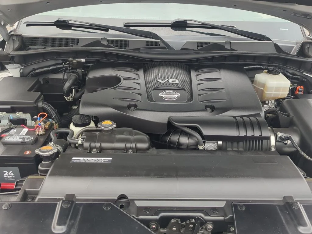 Used 2022 Silver Nissan SV image 22