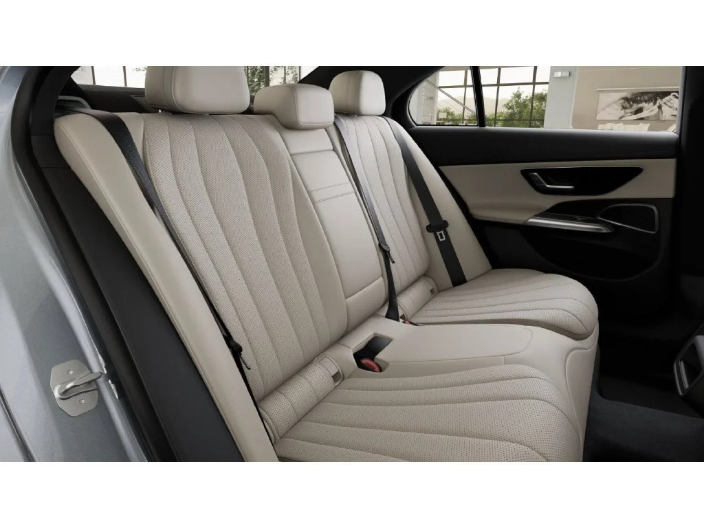 New 2027 Silver Mercedes-Benz E 350 image 5