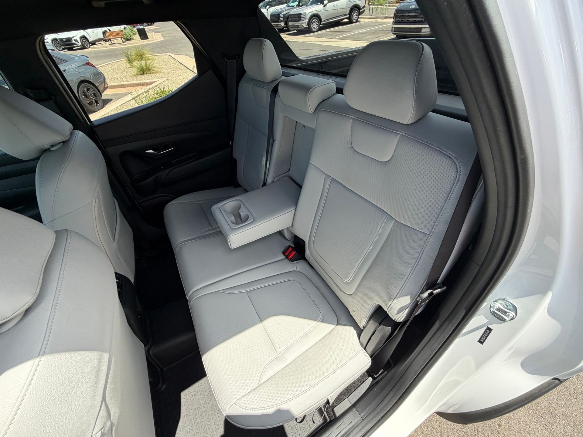 Certified Used 2025 White Hyundai SEL image 31