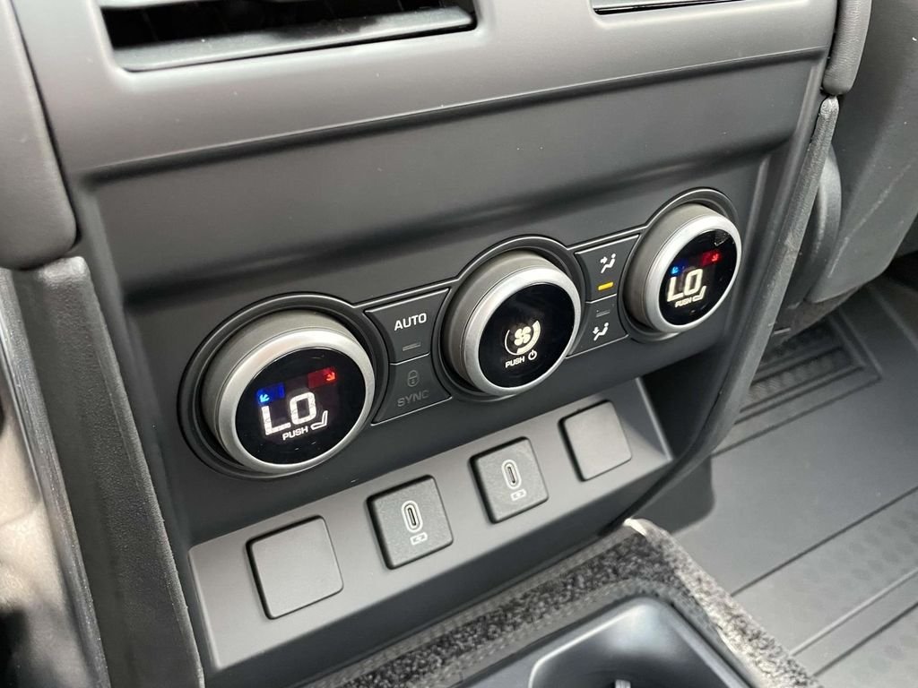 New 2026 Borasco Grey Land Rover X-Dynamic SE image 22