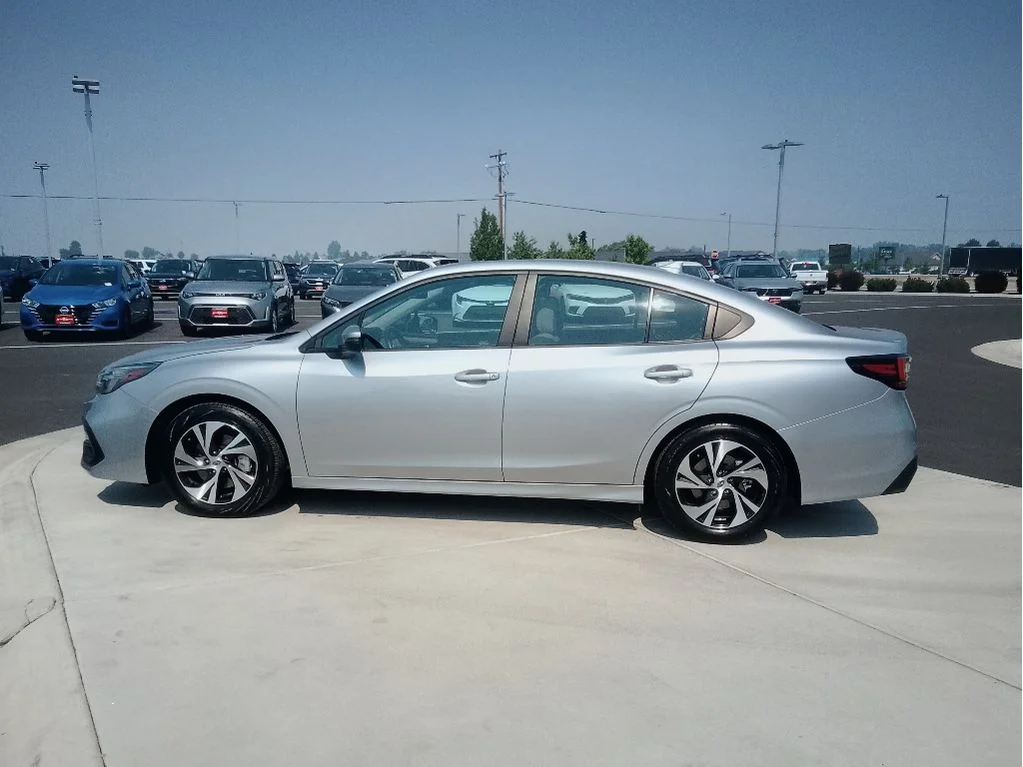 Certified Used 2025 ICE SILVER METALLIC Subaru Premium image 6