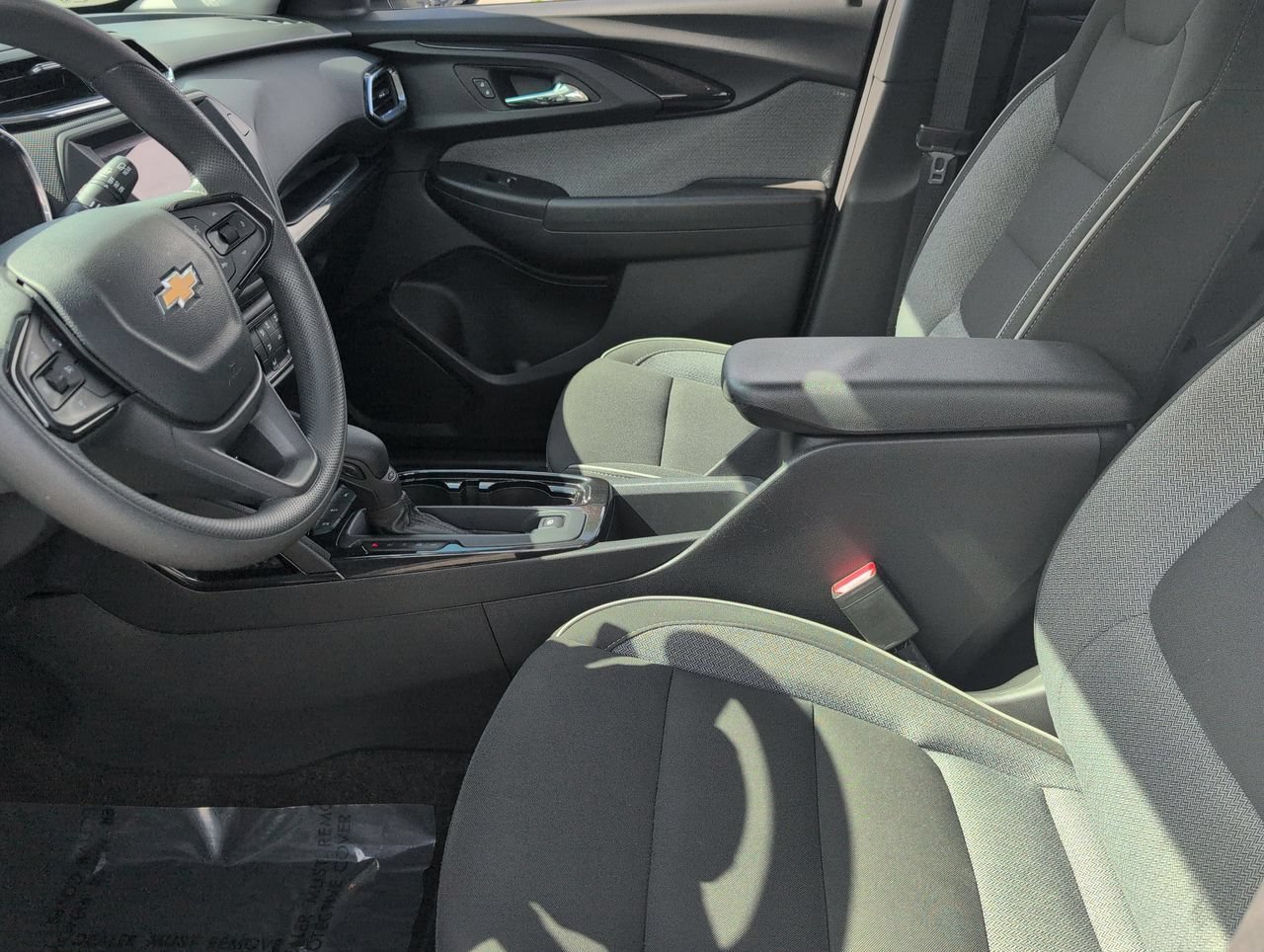 Used 2023 Summit White Chevrolet LT image 18