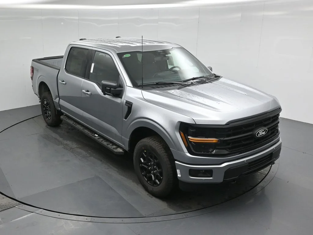 New 2026 Iconic Silver Metallic Ford XLT image 35