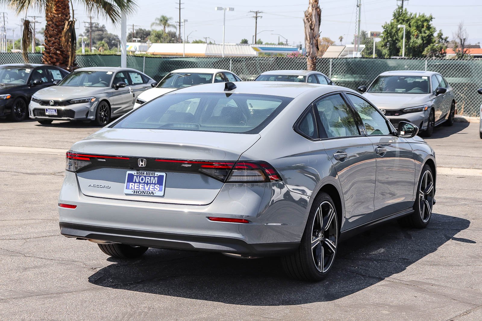 New 2026 Urban Gray Pearl Honda SE CVT image 9