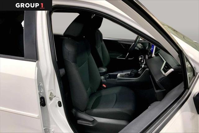 Certified Used 2025 ICE CAP Toyota  image 9