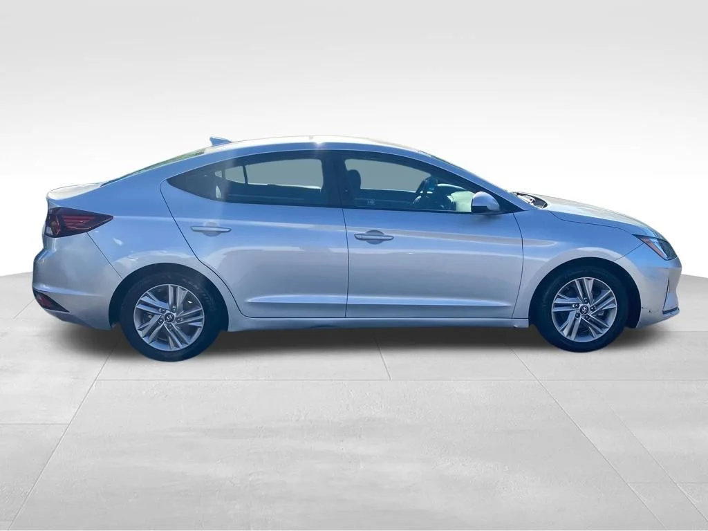 Used 2019 Silver Hyundai SEL image 22