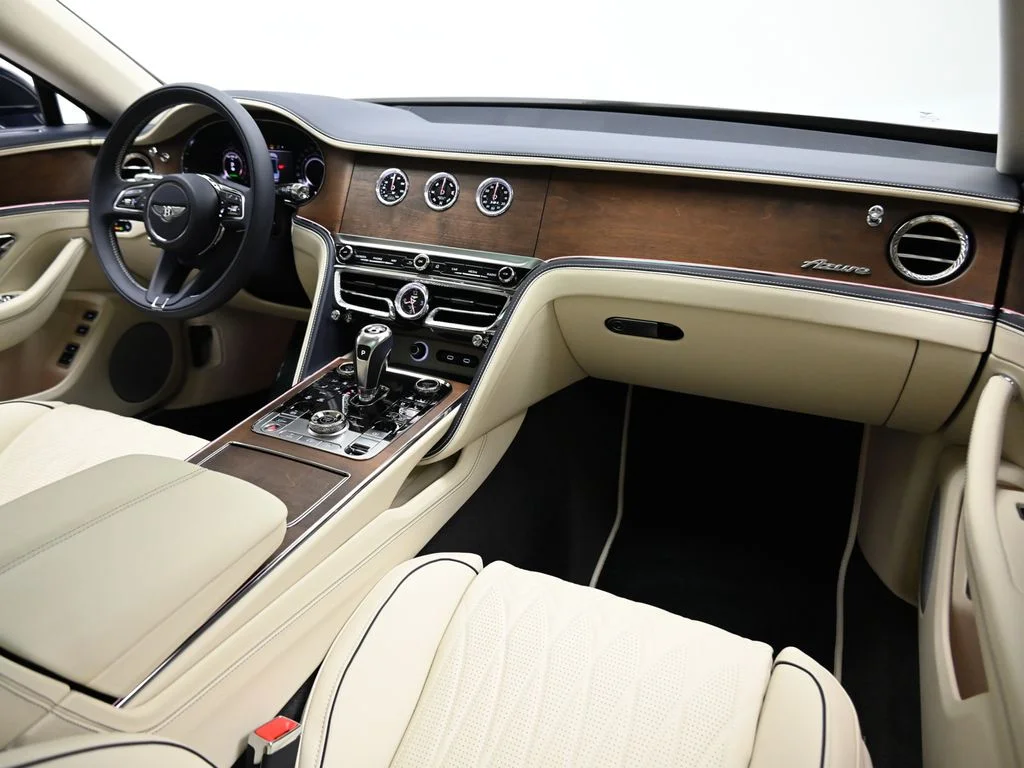 New 2026 Dark Sapphire Bentley  image 21