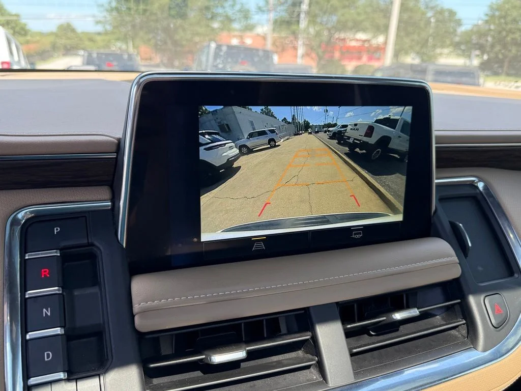 Used 2023 Beige Chevrolet Premier image 21