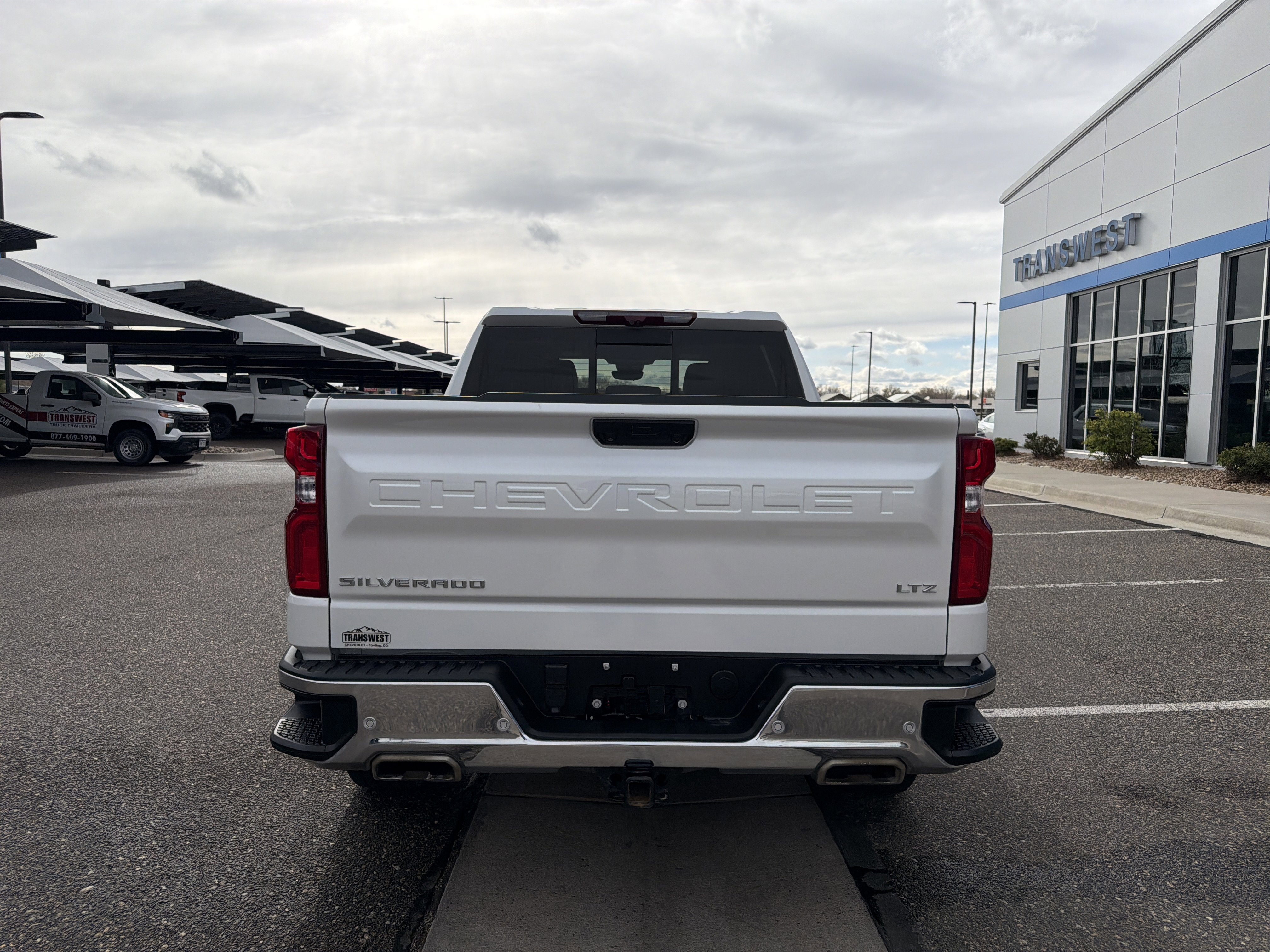 Used 2024 Iridescent Pearl Tricoat Chevrolet LTZ image 4