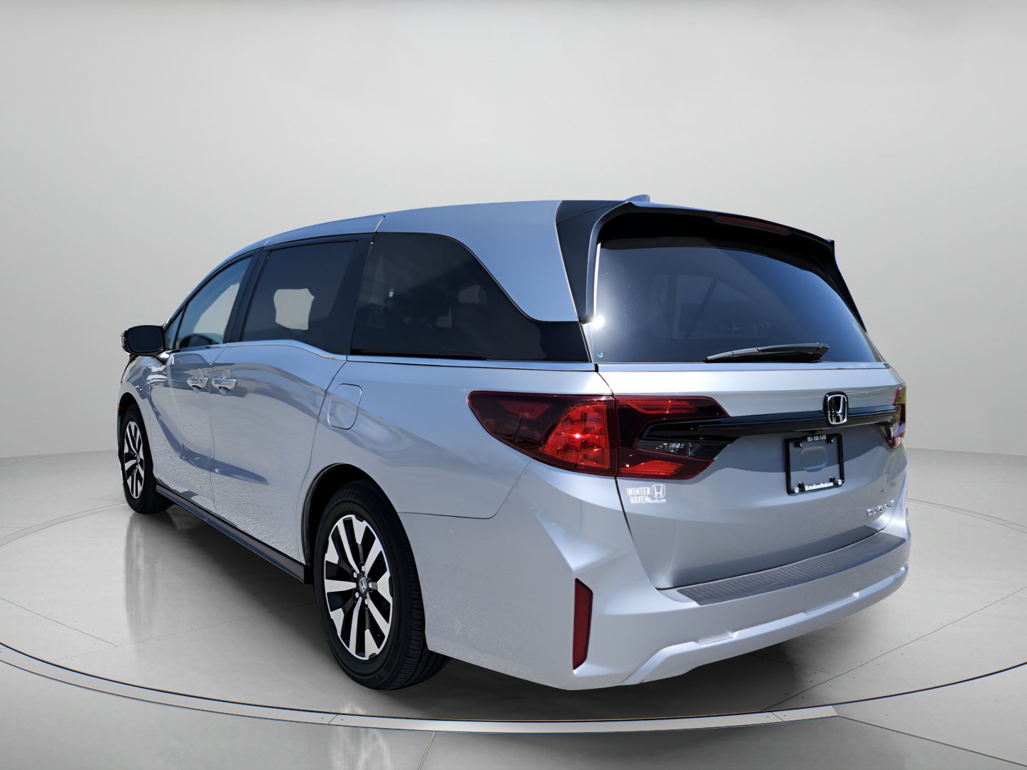 Used 2025 Silver Honda EX-L image 5