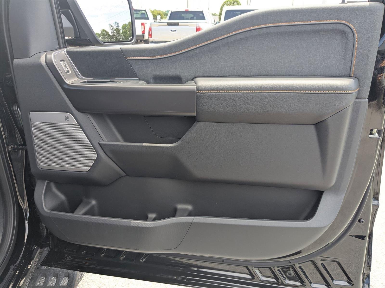 New 2026 Agate Black Metallic Ford Tremor® image 30