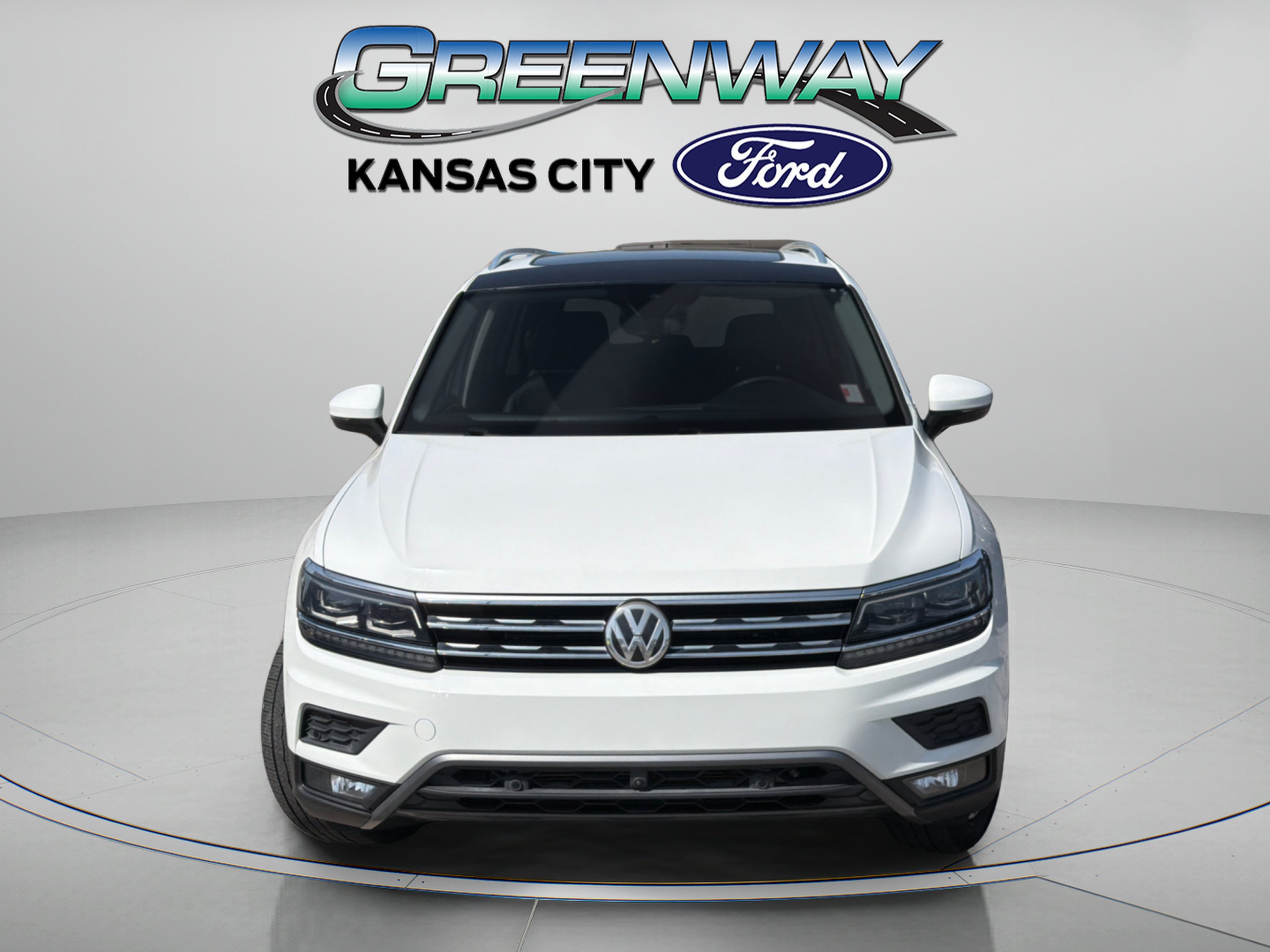 Used 2019 Volkswagen Tiguan SEL Premium with VIN 3VV4B7AX1KM071273 for sale in Kansas City