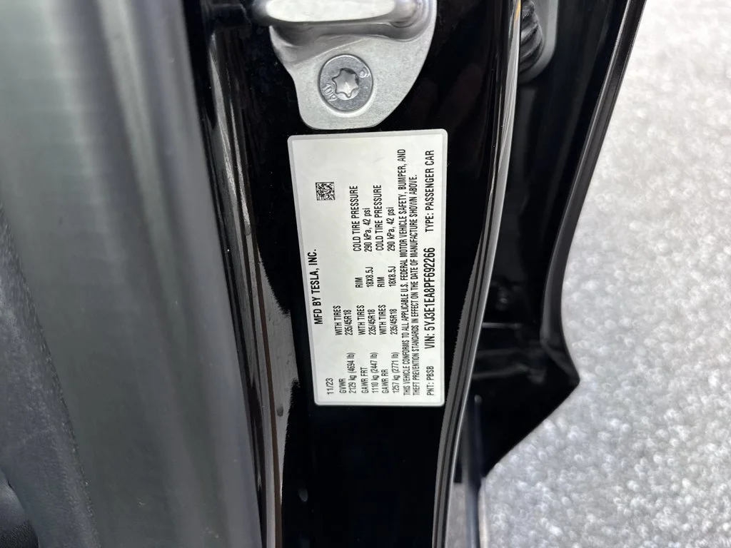 Used 2023 Solid Black Tesla  image 61