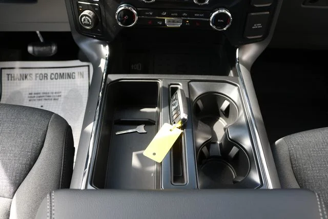 New 2026 Oxford White Ford XLT image 18