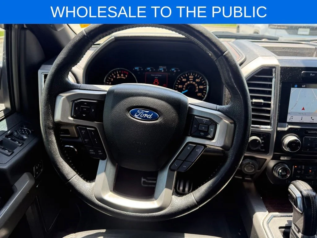 Used 2016 White Ford Platinum image 11