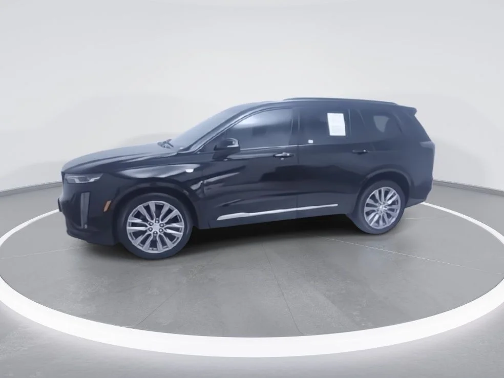 Used 2021 Black Cadillac Sport image 5