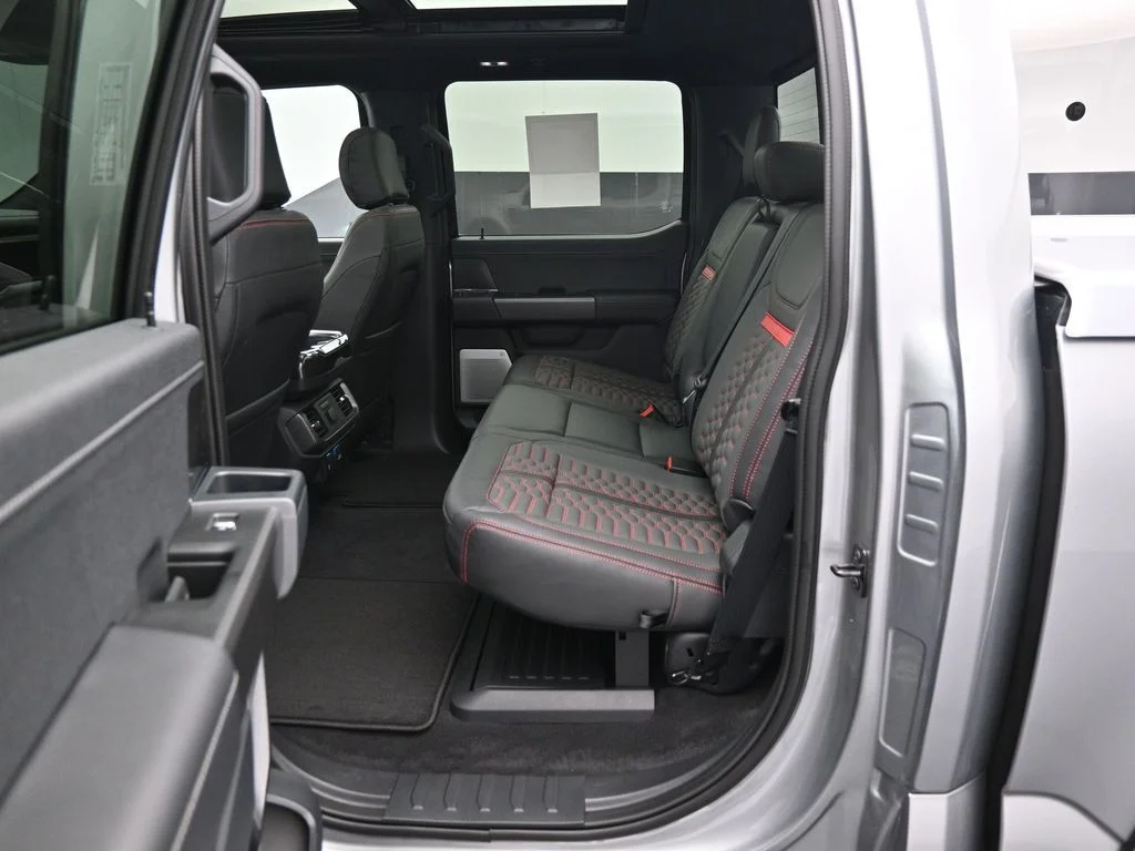 2025 Ford F-150 Lariat - Photo 21
