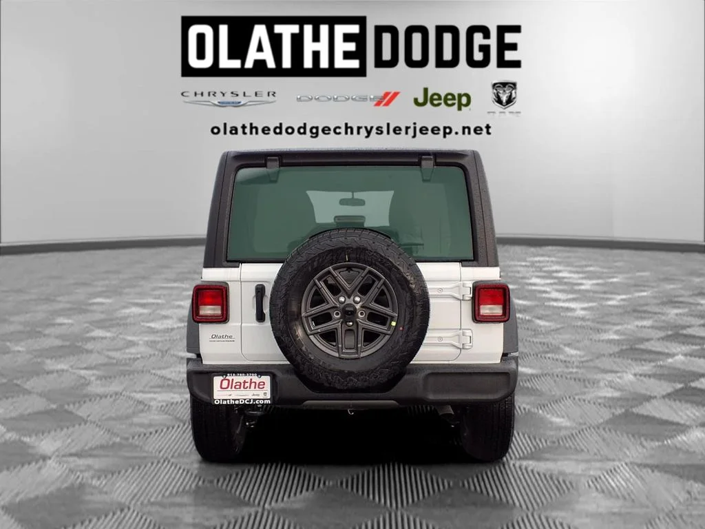 New 2026 Bright White Clear-Coat Exterior Paint Jeep Sport image 25